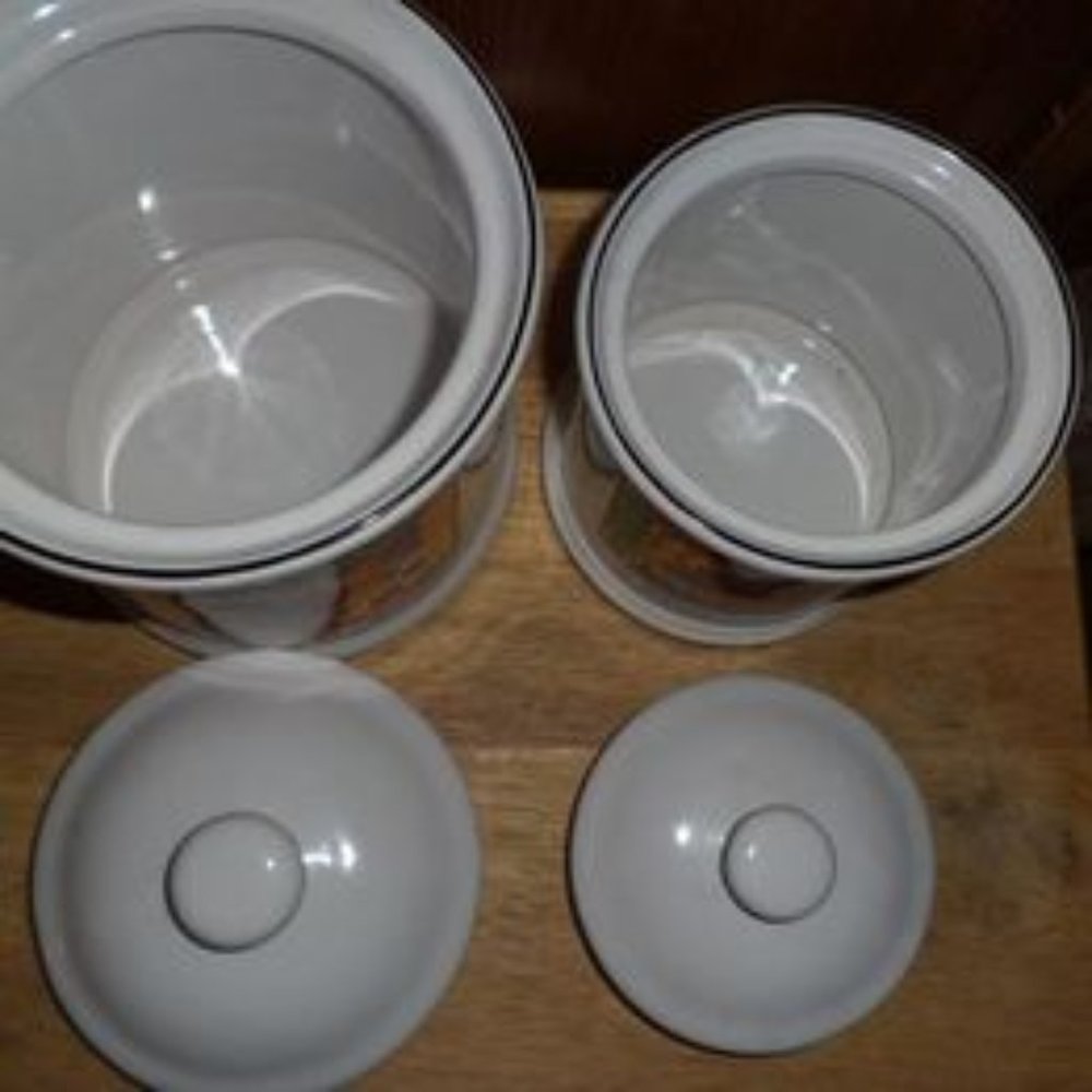 2 Storage container - NEW - Picture 2 of 2